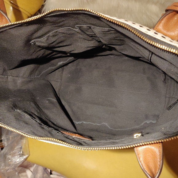 SOLD Black and White Polka Dot Leather Fossil Tote - Picture 5 of 5